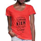 T-shirt chrétien Femme : Romains 8.28 - corail